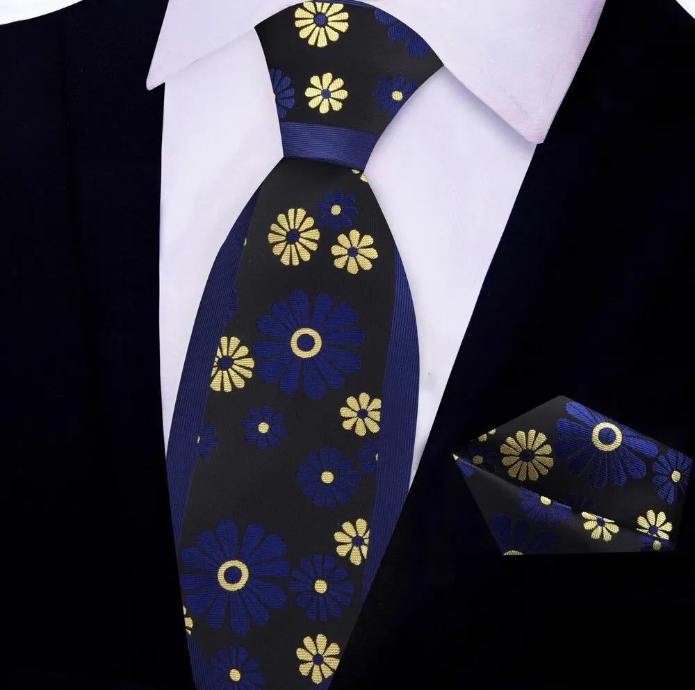 Cactus Flower Necktie