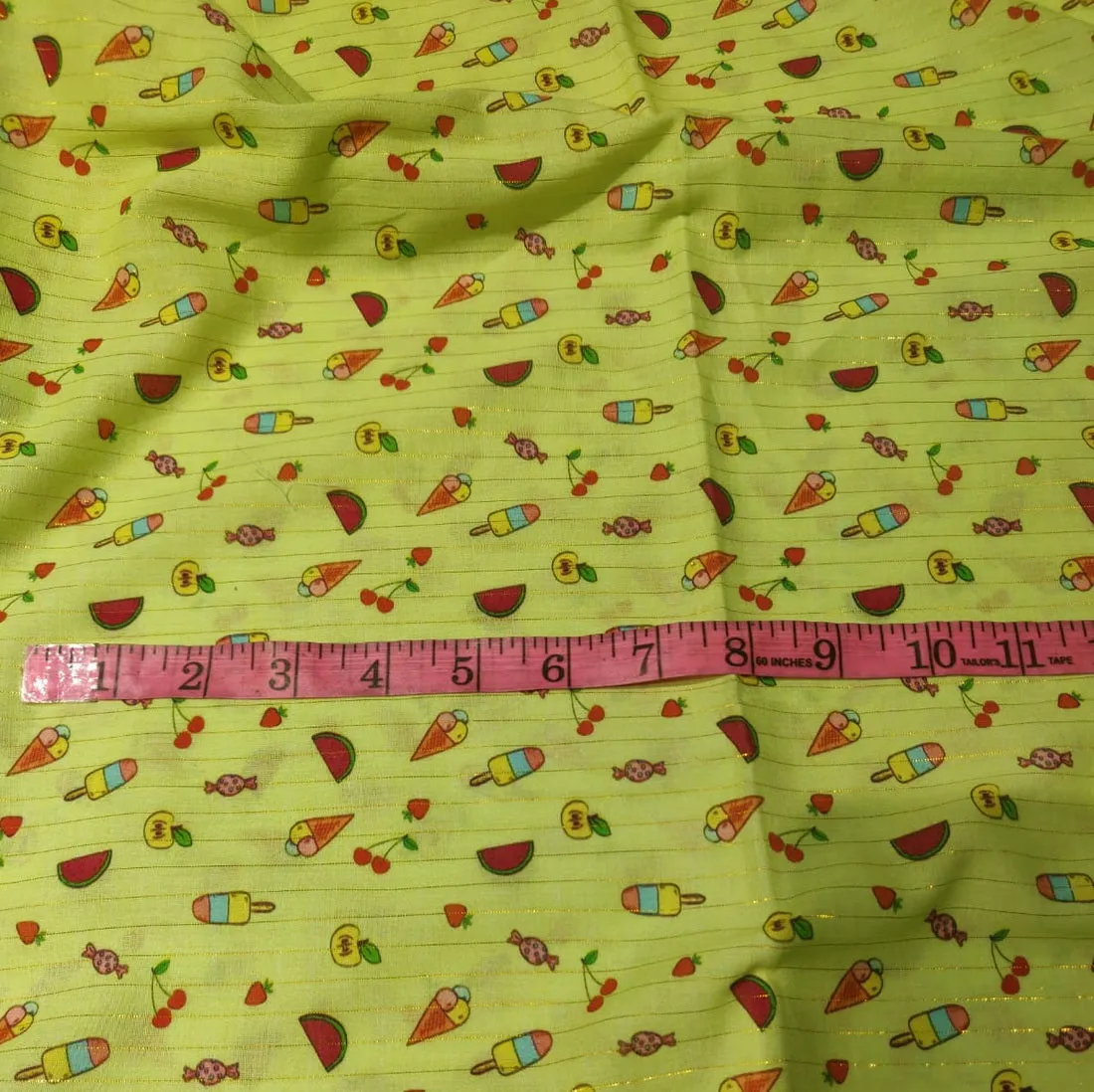 COTTON POPLIN CUTE ICE CREAM & LOLLIES PRINT 58" wide