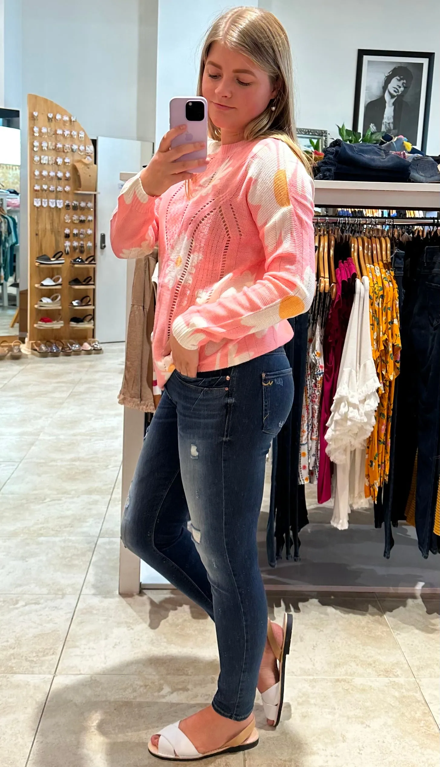 Darling Daisy Crew Neck Sweater Pink