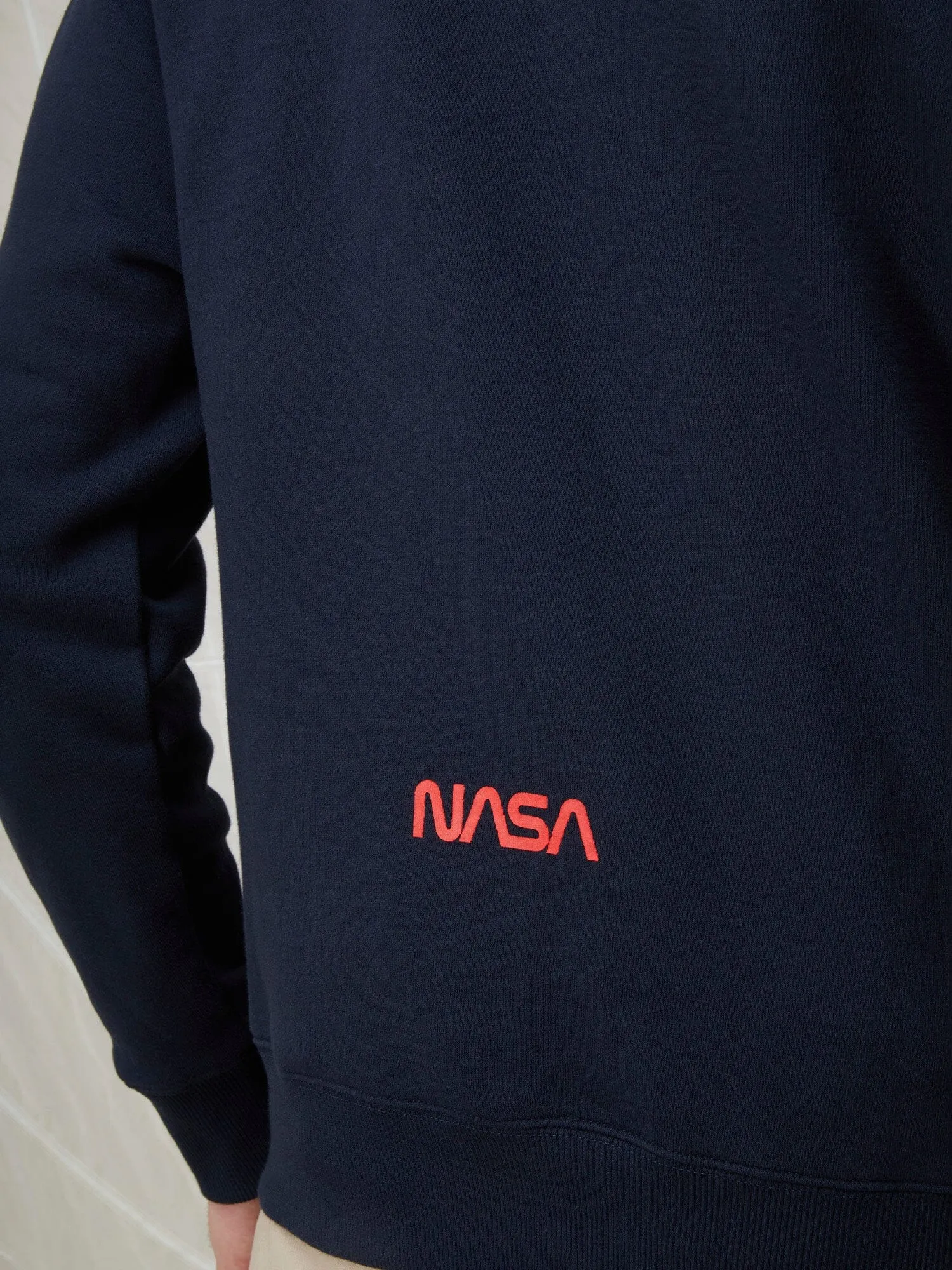 NASA WORM LOGO HOODIE (CHARCOAL)