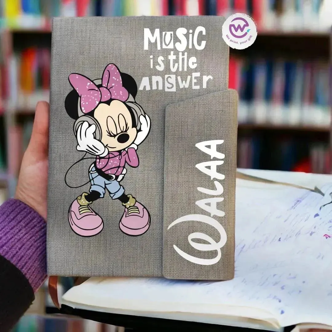 Notebook with magnetic closure-Disney