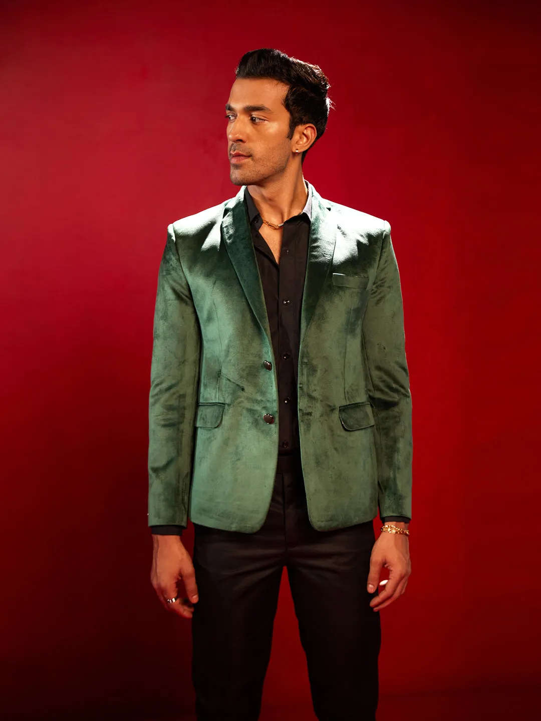 Vastramay Men's Green Velvet Blazer